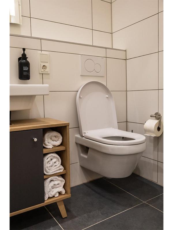 Hln Apartments Am Bahnhof 萨尔布吕肯 外观 照片